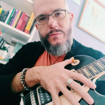Emiliano Treré