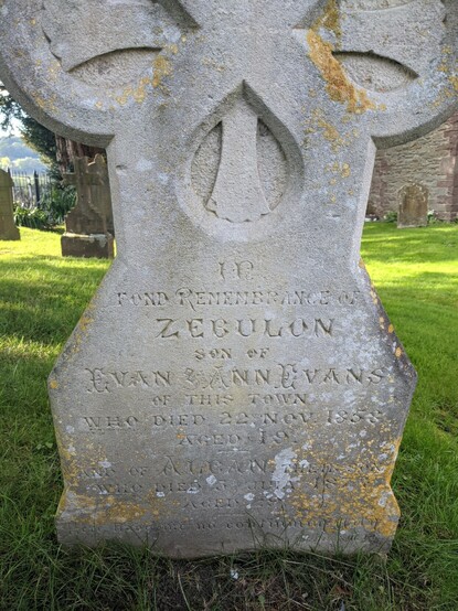 A gravestone of Zebulon Evans from St Edmund's Church graveyard in Crickhowell.