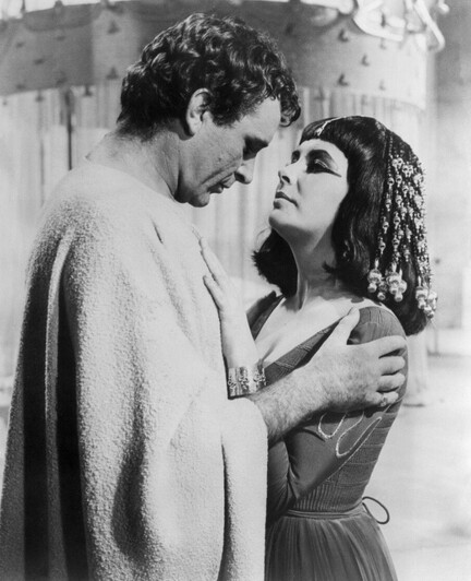 Richard Burton and Elizabeth Taylor 