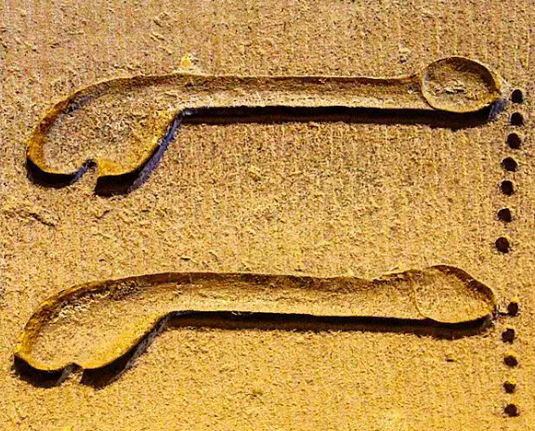 A pair of Egyptian hieroglyphic spunking cocks.