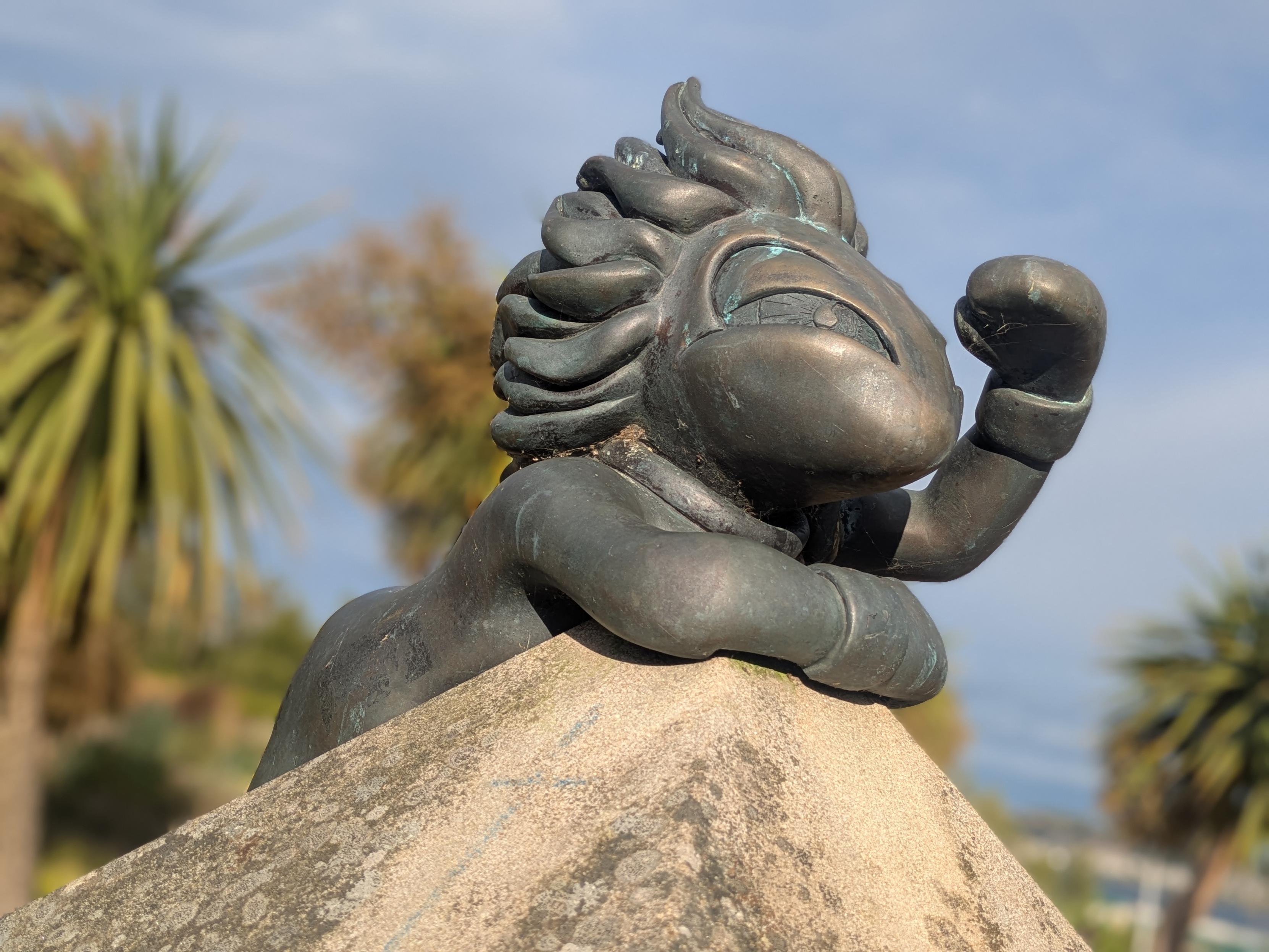 Lemmings Statue